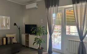 Tiburtina Flam Guest House